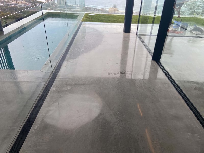 Timber steps and deck connection